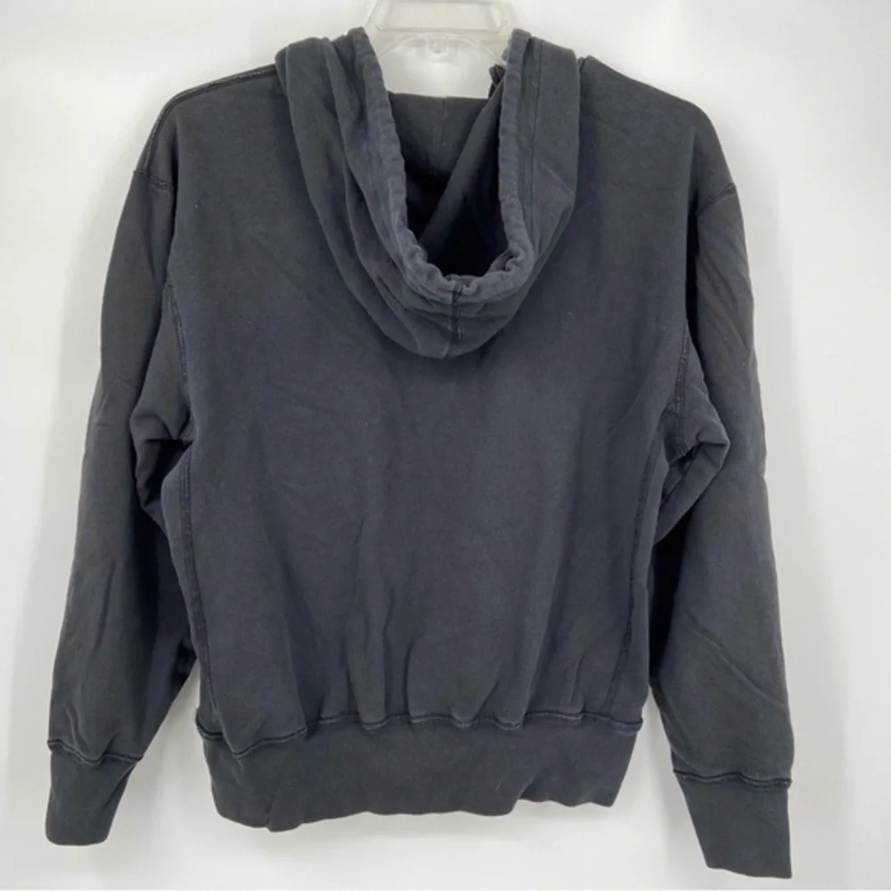 Champion, distressed‎ pullover hoodie with kangaroo pocket. size M